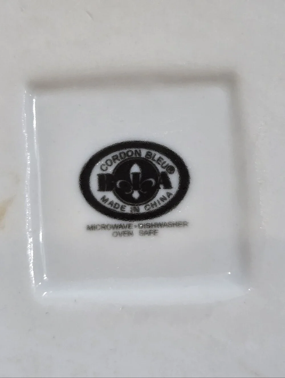 Cordon Bleu White Ribbed Round Porcelain Ramekin